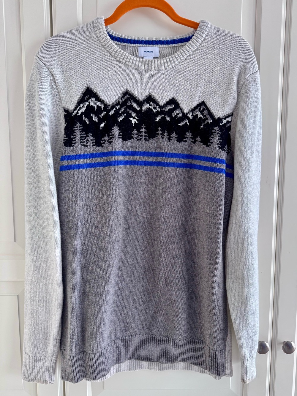 Old navy sweater sz L